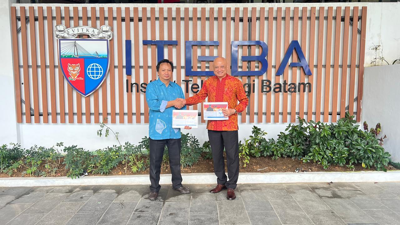 NAPOLEON HILL INDONESIA GOES TO ITEBA